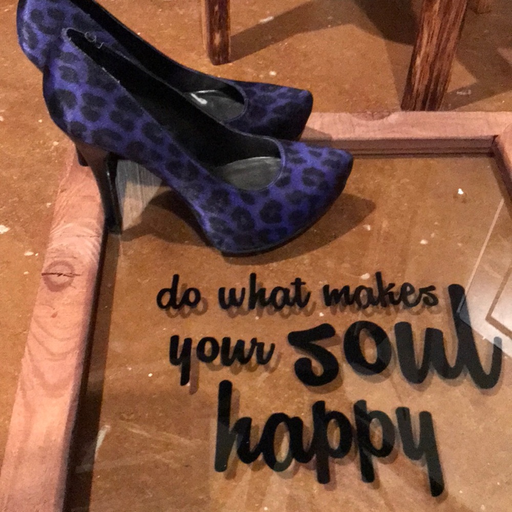 Carlos Santana heels